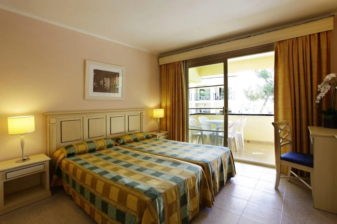 Zafiro Cala Mesquida Aparthotel
