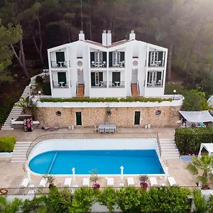 The Desmais Apartamento